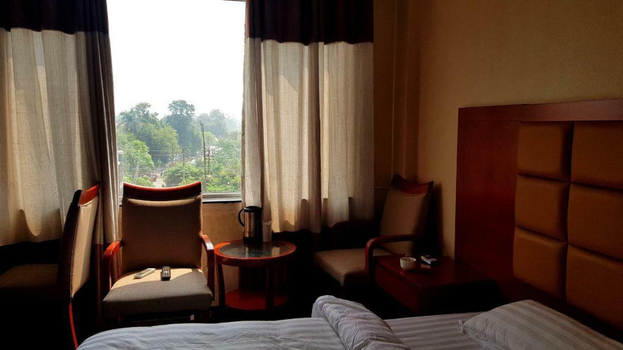 Hotel Blue Lagoon 哈里瓦 外观 照片